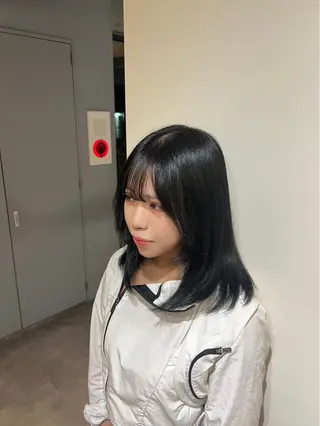 ミディアム カラー yuri/中目黒 /レイヤー/ボブのヘアスタイル