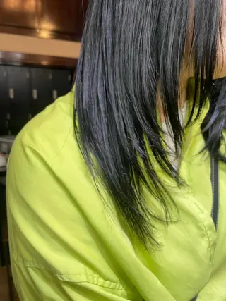 ミディアム 安藤萌栞 ／カットモデル募集のヘアスタイル