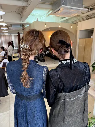 ロング Maho/海外 レイヤー/ハイトーンのヘアスタイル