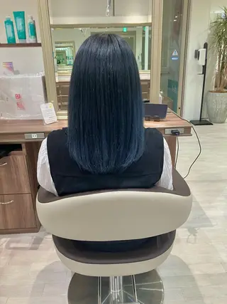 セミロング カラー Re:st所属・Miyavi/カラー ショートボブのヘアスタイル