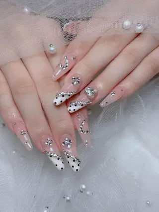 ネイル Lumi Shinokuboのネイルデザイン