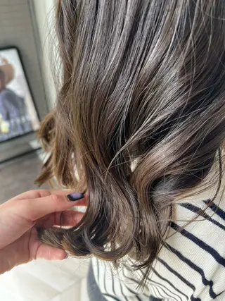 ミディアム カラー 髙橋 秀果のヘアスタイル