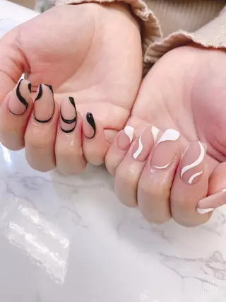 ミディアム JNA認定講師🌸 RIEのネイルデザイン