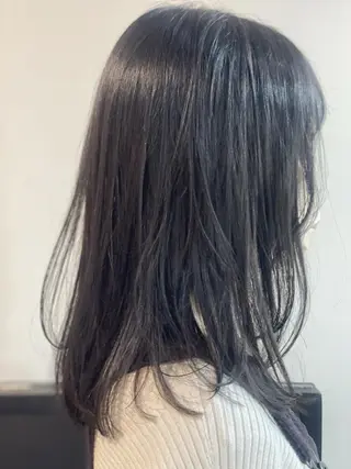 ミディアム 野間 祐哉のヘアスタイル