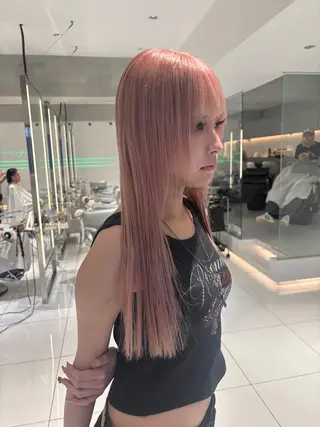 ロング ️🩵RINKA/ ハイトーンカラー🩵のヘアスタイル