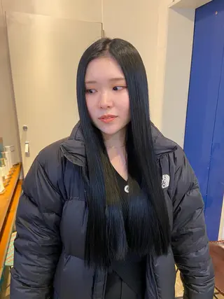 ロング カラー レディースカット🎀 NANAHAのヘアスタイル