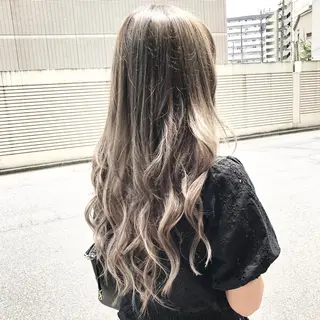 カラー 🦖店長🦖pino #しのだスペシャルのヘアスタイル