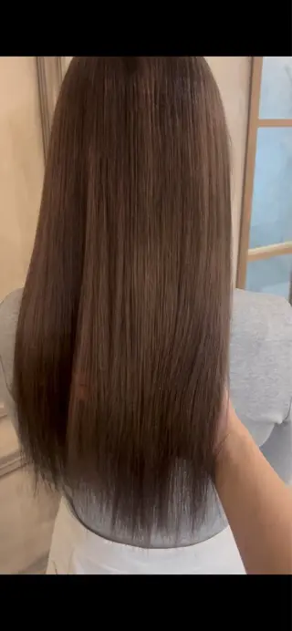 カラー 津村 優明のヘアスタイル