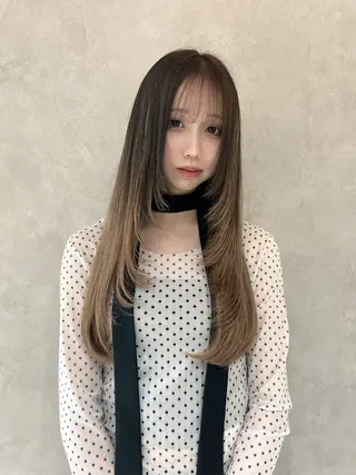 カラー nehus nagaoka所属・🖤複雑履歴ブリーチ Mizuki 🖤のヘアスタイル