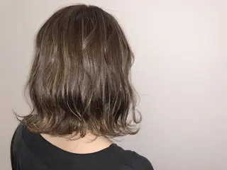 ミディアム カラー メンズ レイヤー ウルフ 弓木啓輔のヘアスタイル