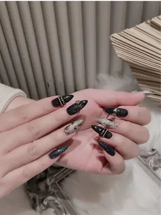 ネイル Mew_Sanie所属・Sanie Salonのネイルデザイン