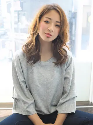 セミロング CANVAS. 【美髪専門店】のヘアスタイル