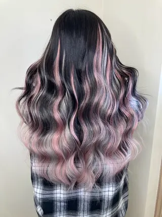 ロング KR2S北野田所属・艶カラー🫧/シール エクステRYOKAのヘアスタイル