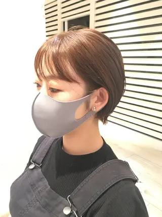 ショート カラー Bagus dua所属・堀田 翔子のヘアスタイル