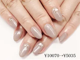 ネイル ネイルR新百合ヶ丘店所属・ネイルR 新百合ヶ丘のネイルデザイン