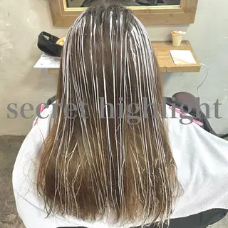 ロング カラー 💎耳ツボジュエリー 髪質改善🌙土屋桃佳のヘアスタイル