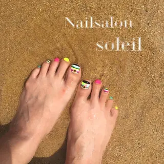 ネイル 粟津 美紀のネイルデザイン