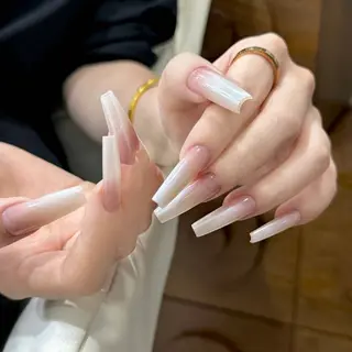 ネイル 小島 阿佑美のネイルデザイン