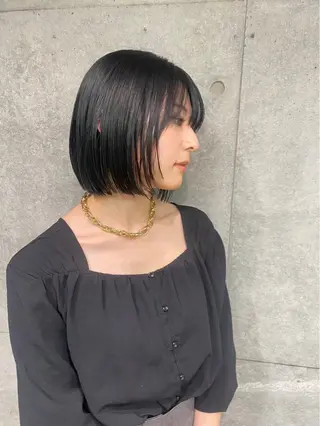 ショート 💙寒色カラー/ ブリーチ🩵hanaのヘアスタイル