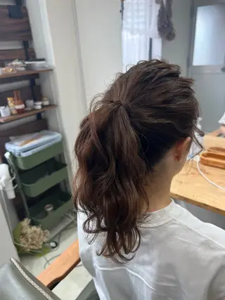 セミロング ヘアアレンジ 山室 敬義のヘアスタイル