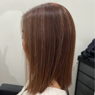 ミディアム 小澤 蘭のヘアスタイル