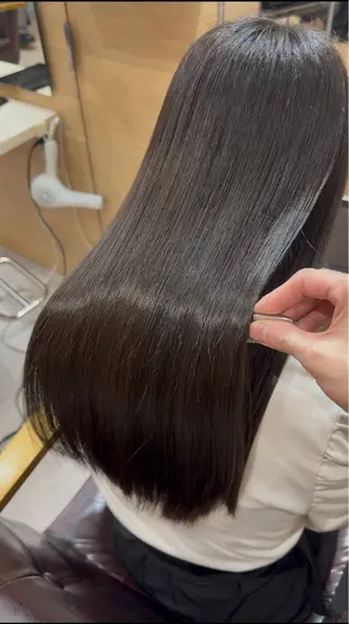 セミロング クワハタ ショウタのヘアスタイル