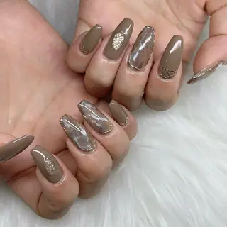ネイル YOLO NAILのネイルデザイン
