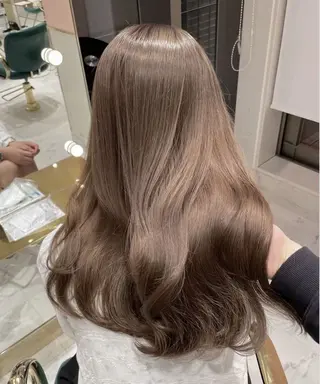 セミロング カラー パーマ 森山 陽菜のヘアスタイル