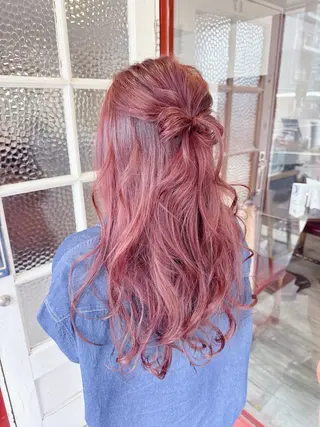 ロング カラー ヘアアレンジ VandV所属・松村 未央のヘアスタイル