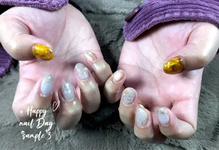 ミディアム サロンku'u所属・salon kuuのネイルデザイン