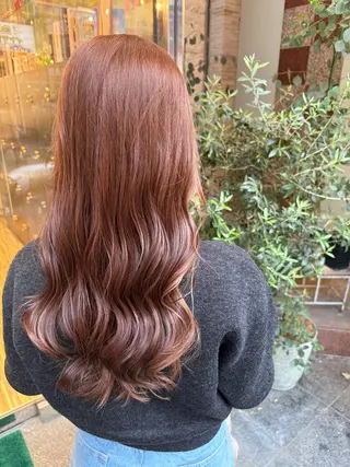 セミロング カラー EARTH 田端咲希のヘアスタイル