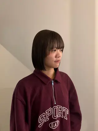 ショート カラー 佐々木 愛里のヘアスタイル