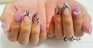 ネイル estone　岩本 有希子のネイルデザイン