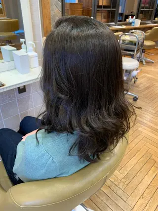 ミディアム カラー ショートカット🧸 ごとうさなのヘアスタイル
