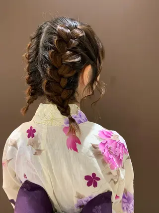 ミディアム ヘアアレンジ きむえり/髪質改善 /セット/カラーのヘアスタイル