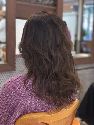 ロング カラー 似合わせ/透明感カラ ー/QUATRO谷口のヘアスタイル