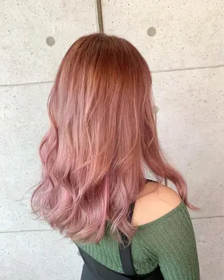 セミロング カラー 福森 みずきのヘアスタイル