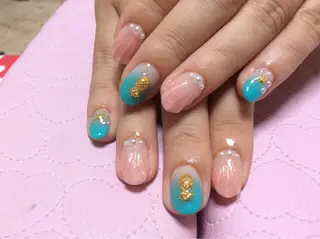 ネイル フラワー ムーンのネイルデザイン