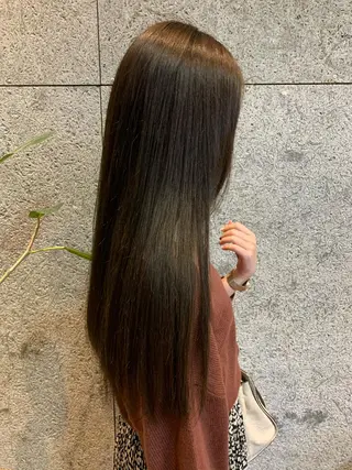 ロング カラー ヘアアレンジ satsuki 暖色・ブラウンカラーのヘアスタイル