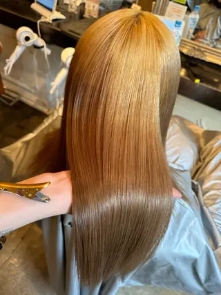 ロング カラー パーマ ハイライト/インナー /ブリーチ/レイヤーのヘアスタイル