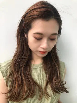 ロング カラー 遠藤 眞実のヘアスタイル