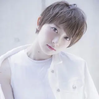 ショート カラー hao所属・西山 頌太のヘアスタイル