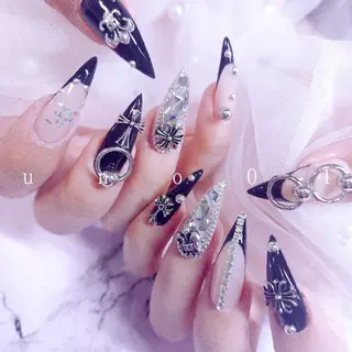 ネイル u   n   o  n a i l 01のネイルデザイン