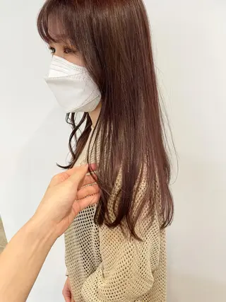 ロング カラー 佐藤 永夏のヘアスタイル
