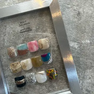 ネイル SHIORI 🤍のネイルデザイン