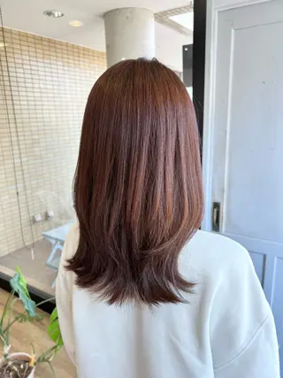 ロング カラー ツキダテ ユイのヘアスタイル