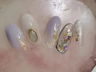 ネイル ビーケア自由が丘所属・えみ えみのネイルデザイン