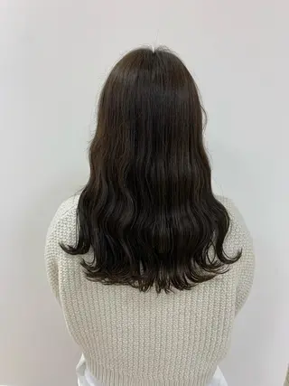 ロング カラー 顔まわりカット✄ ベージュカラー🧸のヘアスタイル