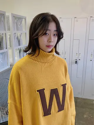 ミディアム サトウ リョウのヘアスタイル