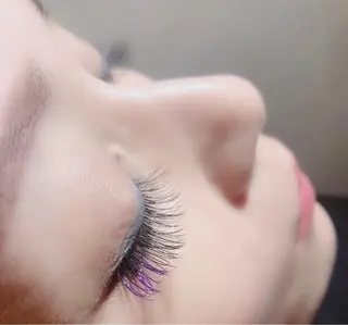 マツエク・マツパ リン リンのネイルデザイン